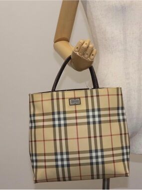 Burberry Classic Nova Check Tote in Beige with Brown Handles